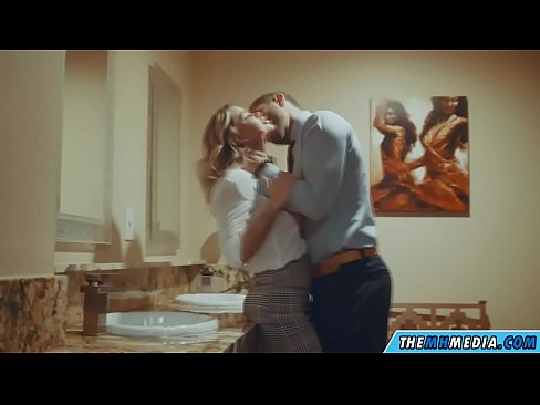 ❤️ Cuando una rubia tetona te seduce en un baño público Super porno en es.freepornhdonlinegay.ru ❌️❤️❤️❤️❤️❤️❤️❤️